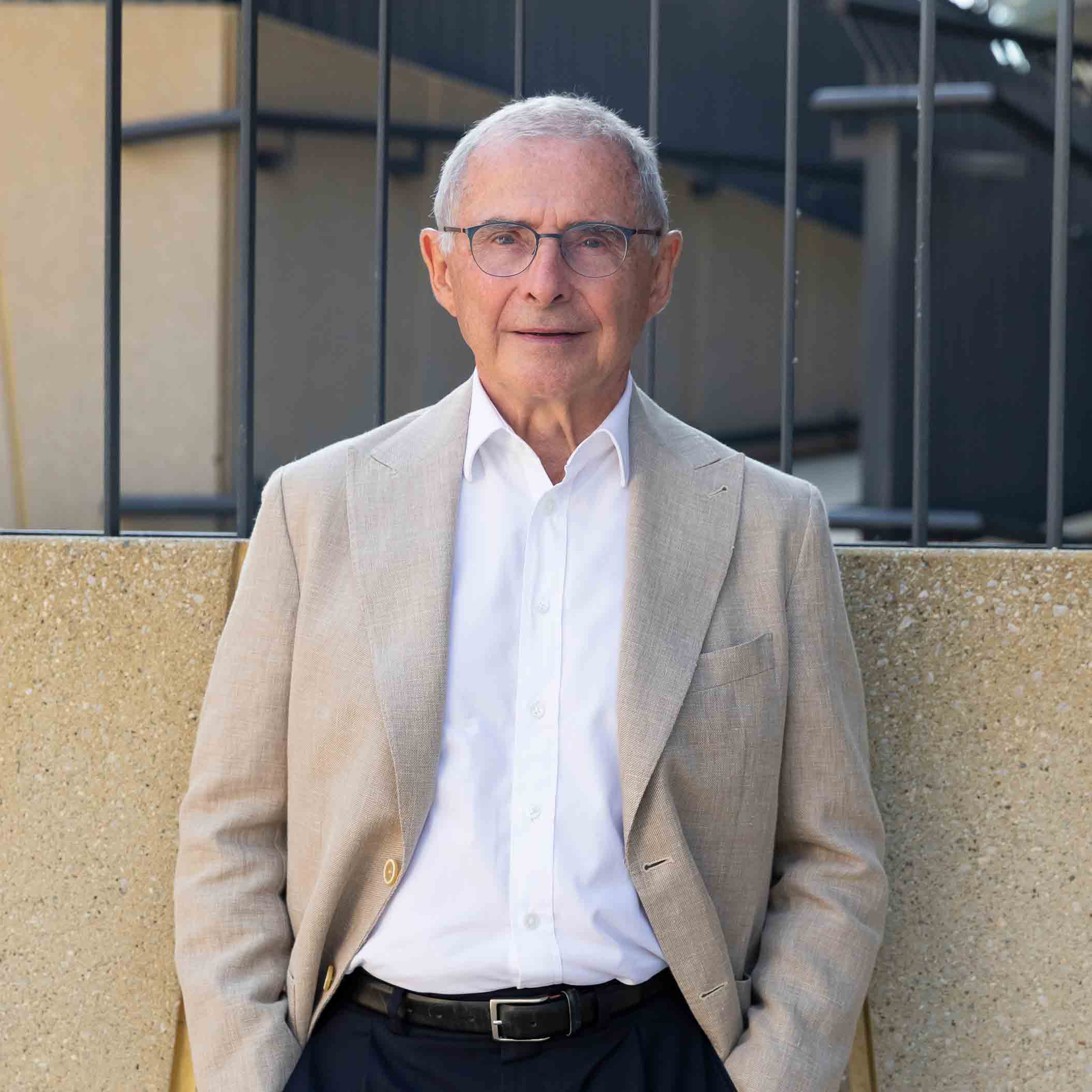 Dr. Guido Held hba