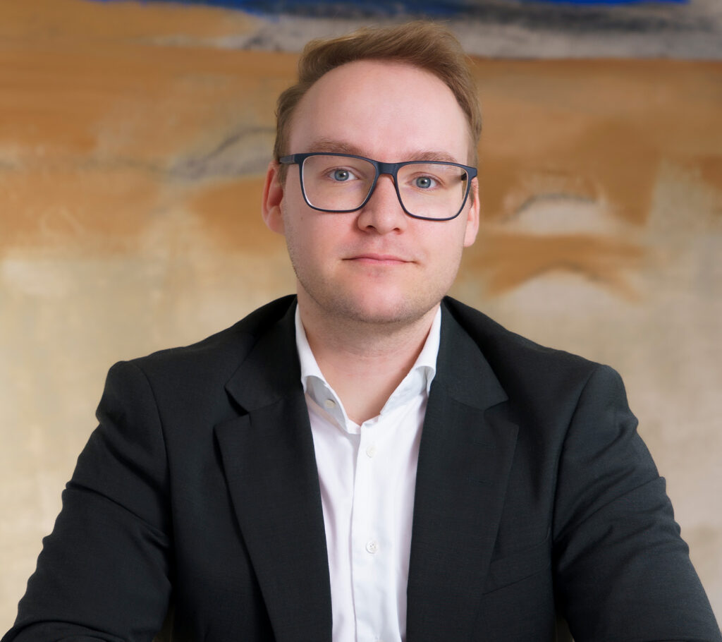 HBA-PORTRAIT-ZWANZGER-web-detail